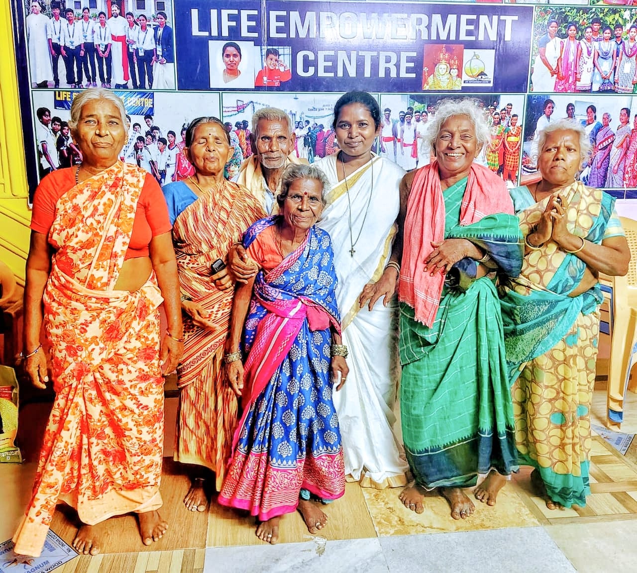 Providing sewing machine